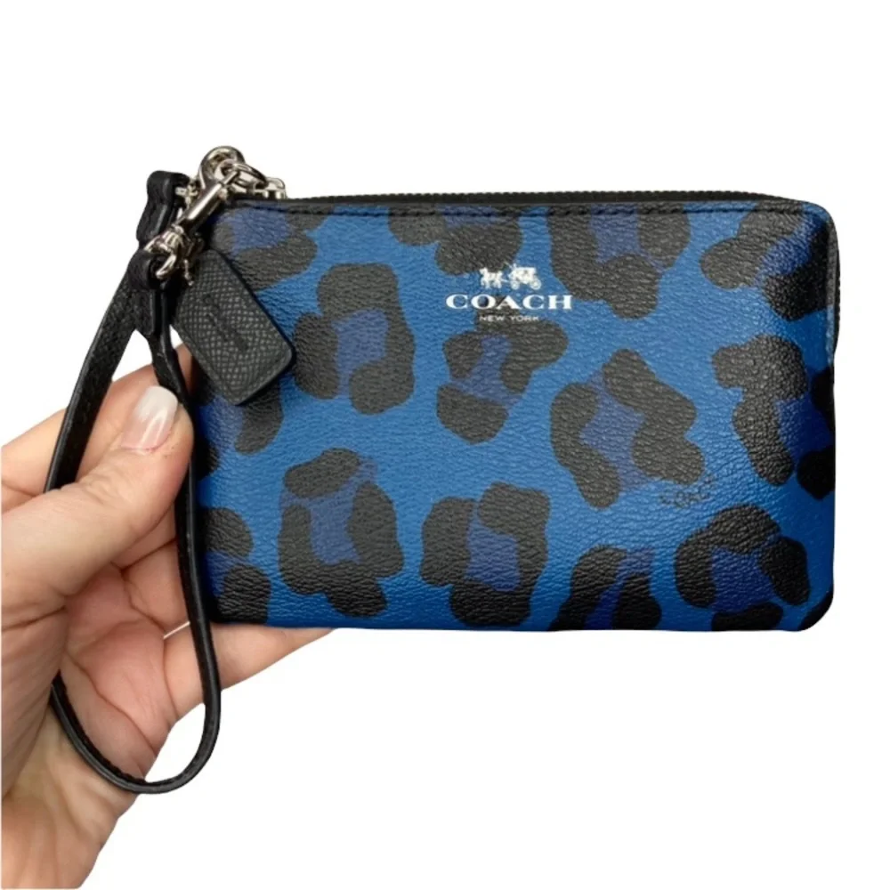 RARE COACH Blue Black Leopard Cheetah Print Leather Corner Zip Wristlet F64238